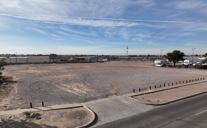 Pictures of Land property located at 265 W Boutz Rd, Las Cruces, NM 88005 for sales - image #1