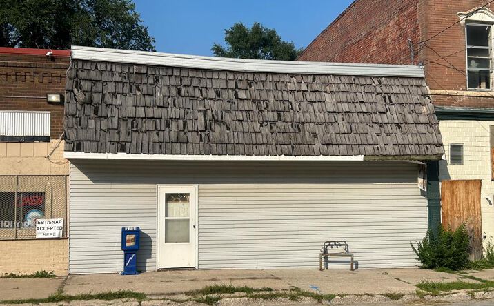 Pictures of Mixed Use, Retail, Special Purpose property located at 706 Ave C, Fort Dodge, IA 50501 for sales - image #1