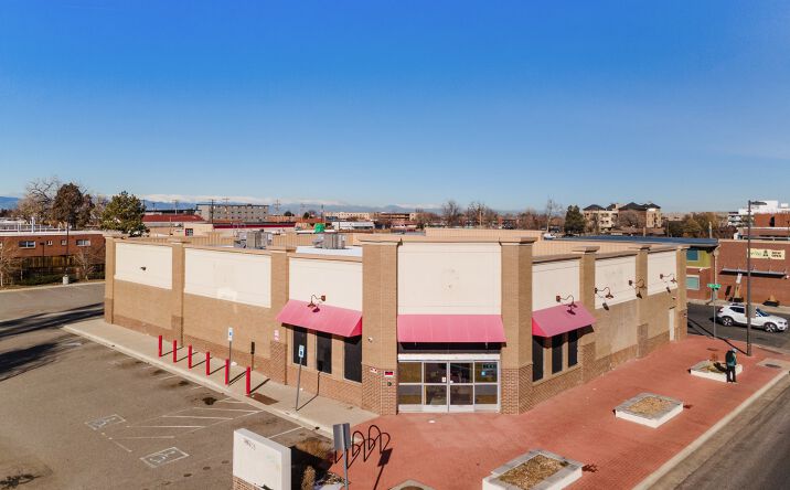 Pictures of Retail property located at 1395 Peoria St, Aurora, CO 80010 for sales - image #1