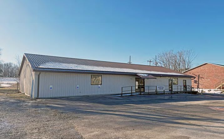 Pictures of Retail, Mixed Use property located at 704 E Washington Blvd, Cuba, MO 65453 for sales - image #1