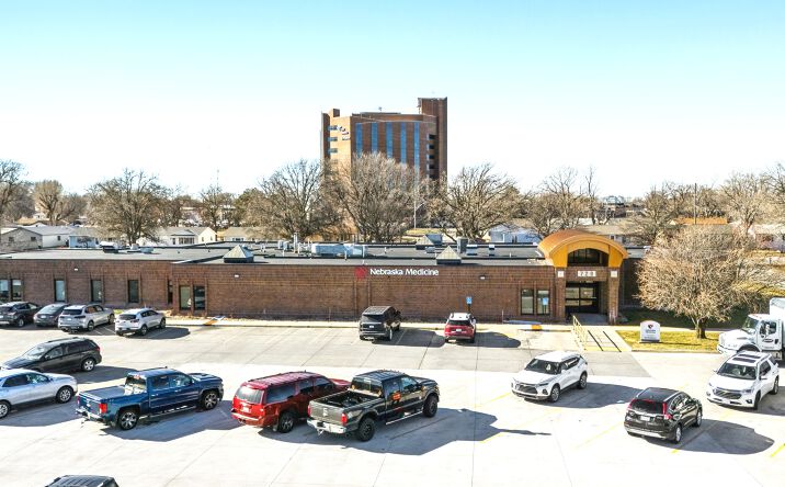 Pictures of Office property located at 729 N Custer Ave, Grand Island, NE 68803 for sales - image #1