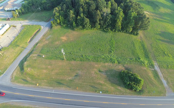 Pictures of Land property located at US-62, Calvert City, KY 42029 for sales - image #1