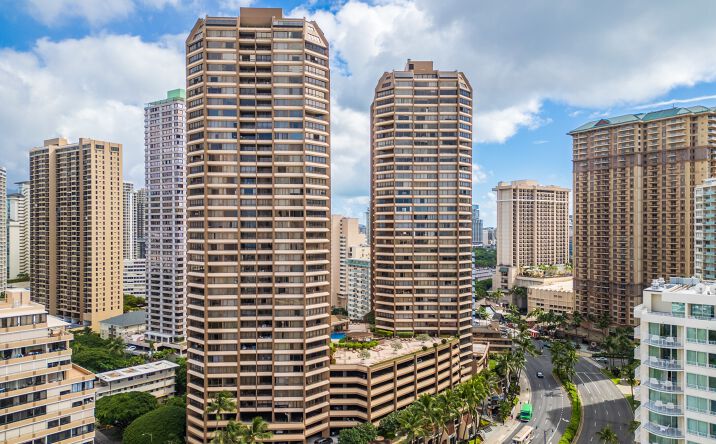 Pictures of Retail property located at 1778 Ala Moana Blvd, Honolulu, HI 96815 for sales - image #1