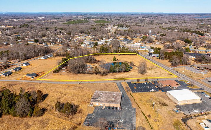 Pictures of Land property located at 100 Island Ford Rd, Maiden, NC 28650 for sales - image #1