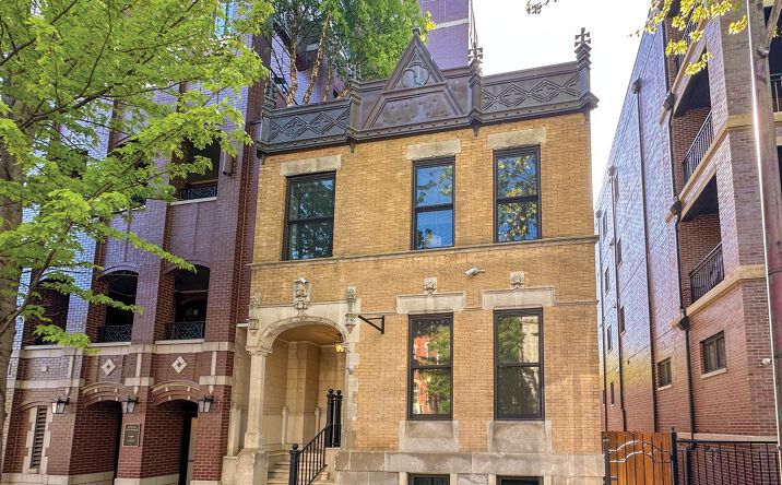 Pictures of Office property located at 1725 N Burling St, Chicago, IL 60614 for sales - image #1