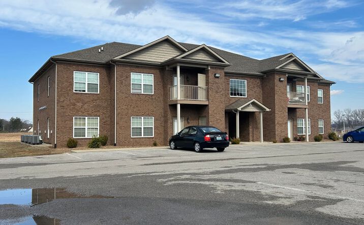 Pictures of Multifamily property located at 344 Dye Ford Rd, Bowling Green, KY 42101 for sales - image #1
