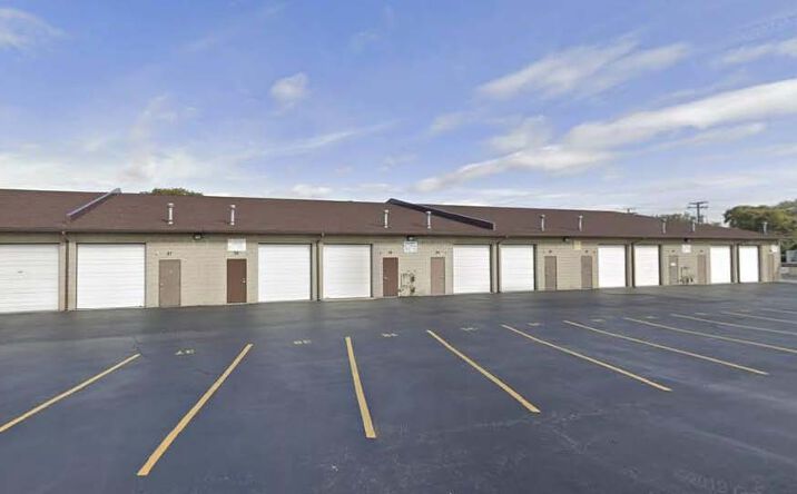 Pictures of Industrial property located at 14600 Kilpatrick Avenue, Midlothian, IL 60445 for sales - image #1