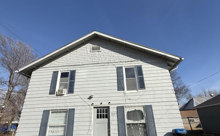 Pictures of Multifamily property located at 1011 N Jefferson Street, Junction City, KS 66441 for sales - image #1
