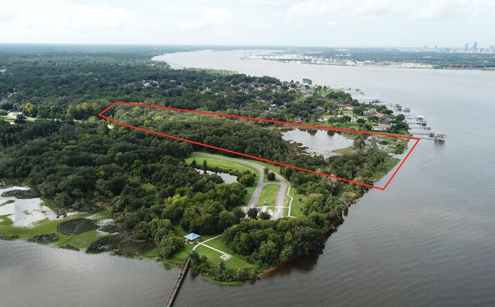 Pictures of Land property located at 0 University Blvd, Jacksonville, FL 32277 for sales - image #1