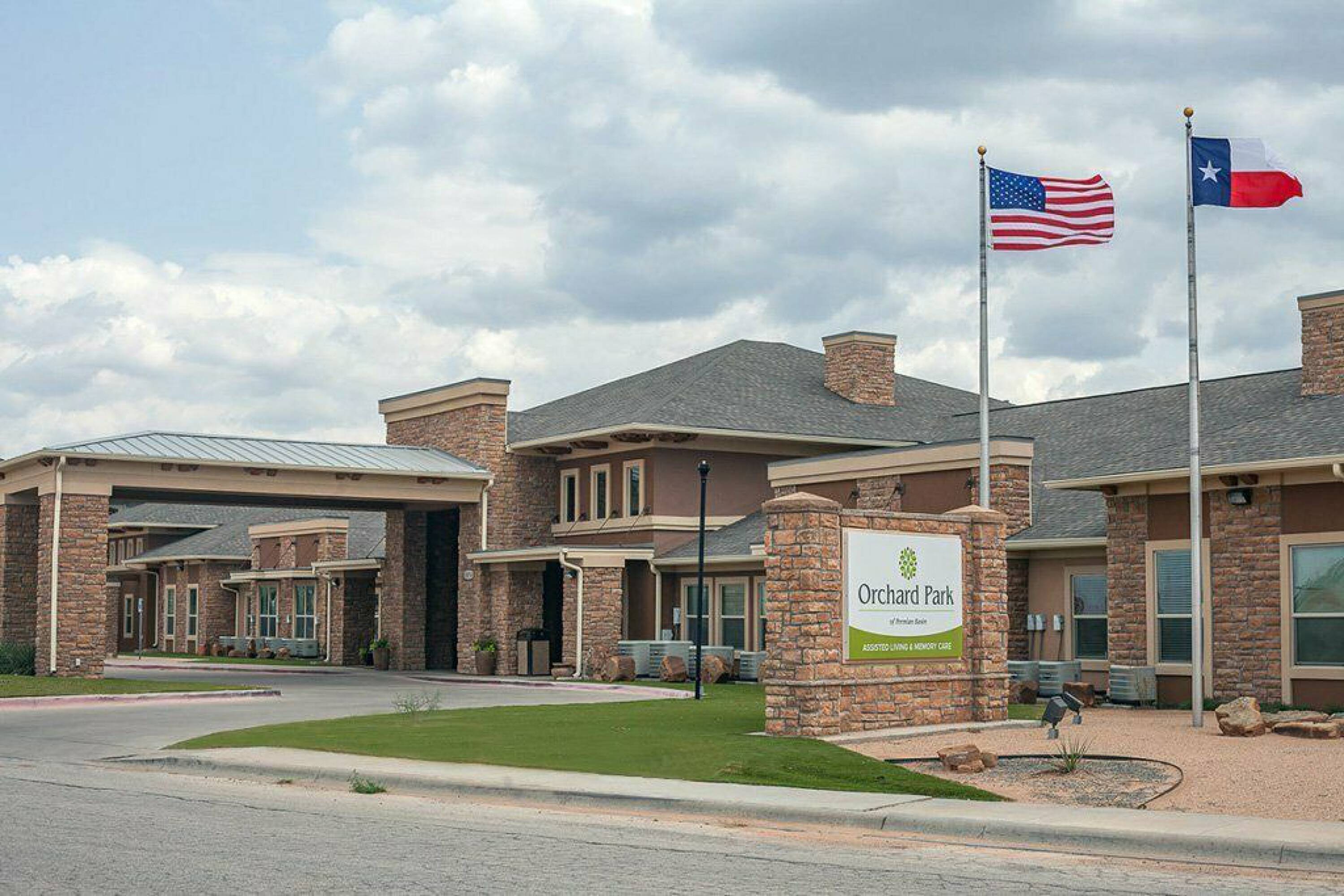 8050 Dr Emmitt Headlee St  