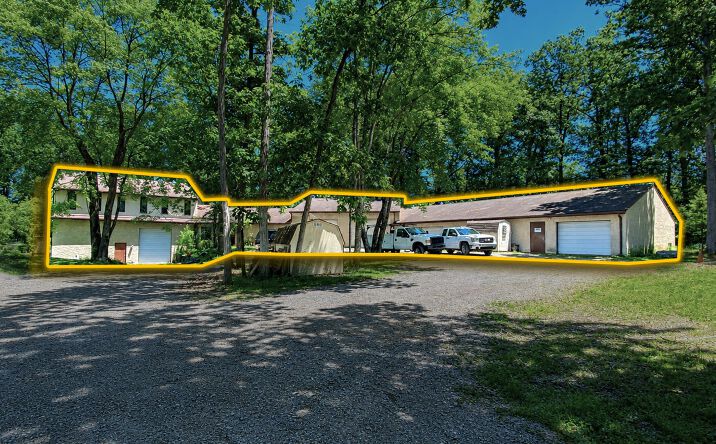 Pictures of Office, Mixed Use property located at 114 Airport Rd, Pottstown, PA 19464 for sales - image #1
