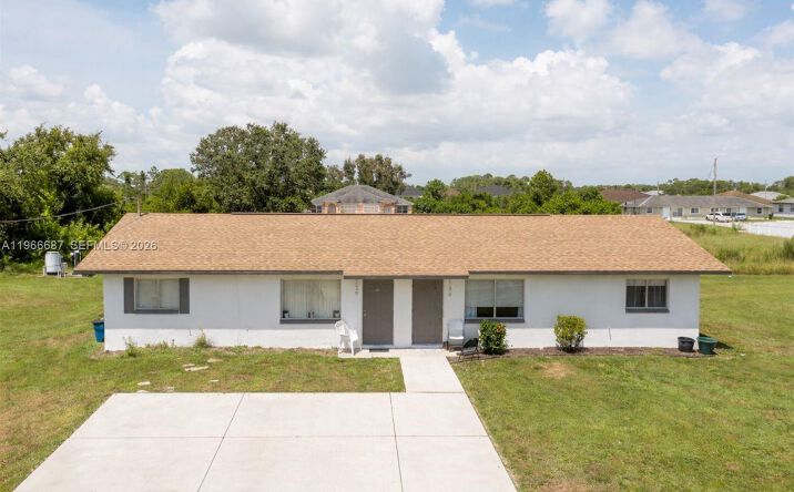 Pictures of Multifamily property located at 132/134 S Gordon, Lehigh Acres, FL 33973 for sales - image #1