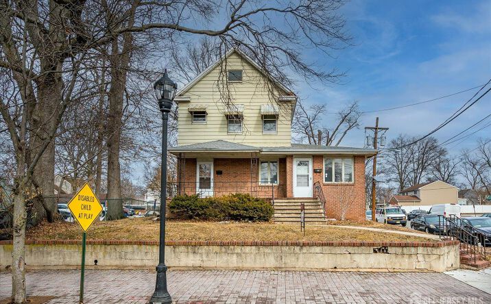 Pictures of Office property located at 512 New Brunswick Avenue, Fords, NJ 08863 for sales - image #1