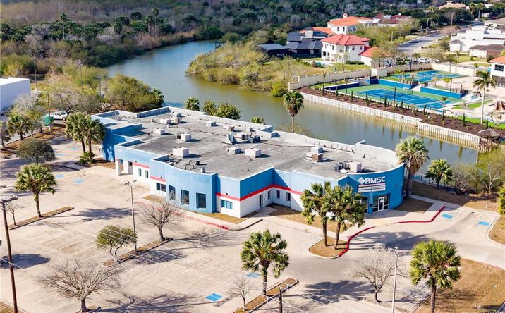 image of property at 451 E ALTON GLOOR BLVD Brownsville TX 78526-3361
