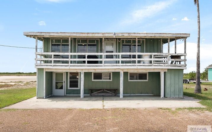 Pictures of Multifamily property located at 725 N Bayshore Drive, Port Mansfield, TX 78598 for sales - image #1