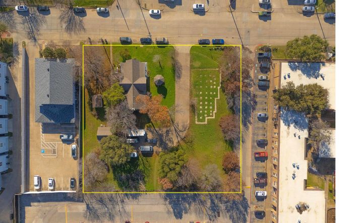 Pictures of Land property located at 609 E 16th St, Plano, TX 75074 for sales - image #1
