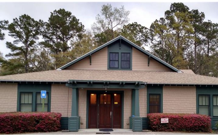 Pictures of Office property located at 1692 Chatham Pkwy, Savannah, GA 31405 for sales - image #1