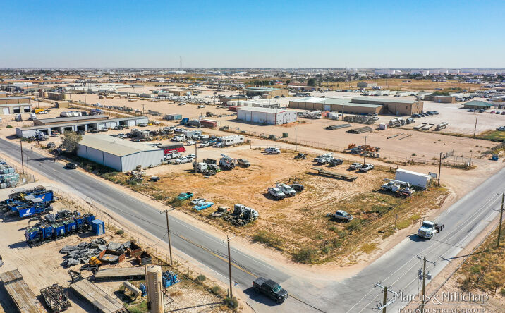Pictures of Industrial property located at 2900 Elkins Rd, Midland, TX 79705 for sales - image #1