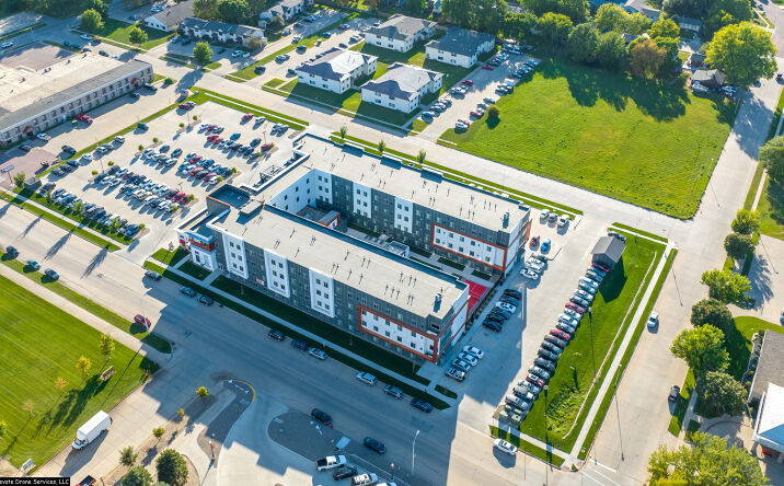 Pictures of Multifamily property located at 1001 N Dakota St, Vermillion, SD 57069 for sales - image #1