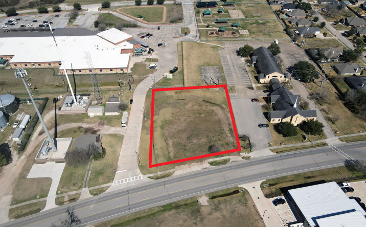 Pictures of Land property located at 12500 Walden Rd, Montgomery, TX 77356 for sales - image #1