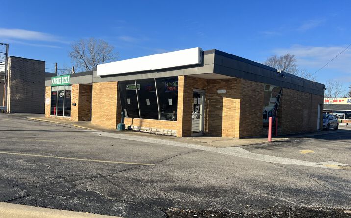 Pictures of Retail property located at 1630 Mentor Ave, Painesville, OH 44077 for sales - image #1