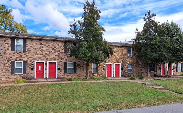 Pictures of Multifamily property located at 3100 Orchard Manor Cir, Louisville, KY 40220 for sales - image #1