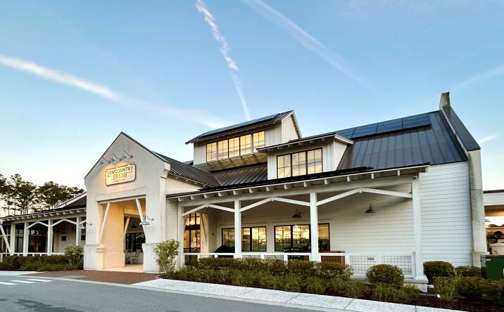 Pictures of Retail, Special Purpose property located at 303 Bleecker St S, Bluffton, SC 29910 for sales - image #1