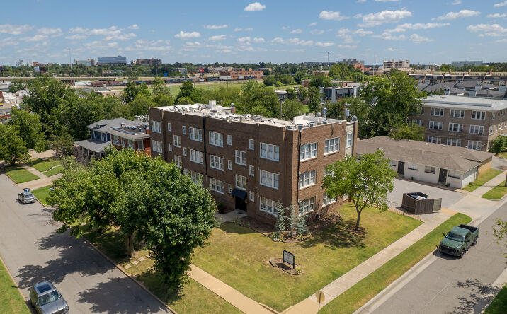 Pictures of Multifamily property located at 130 NW 17th St, Oklahoma City, OK 73103 for sales - image #1