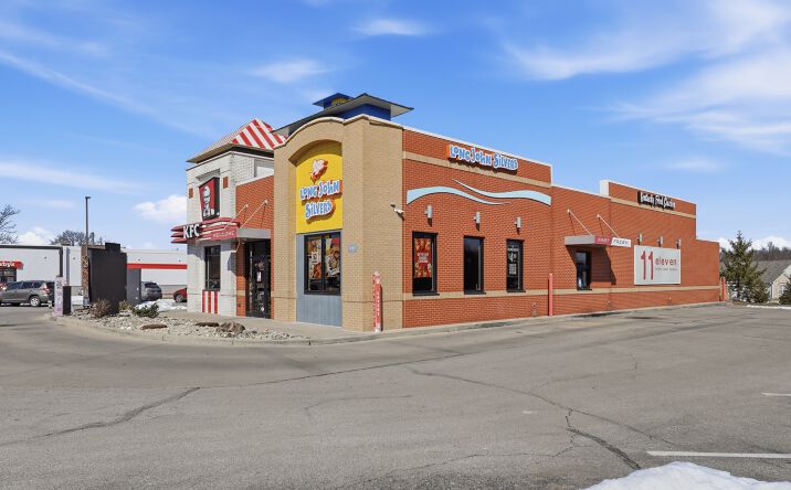 Pictures of Retail property located at 3787 Waterford Pkwy, Amelia, OH 45102 for sales - image #1