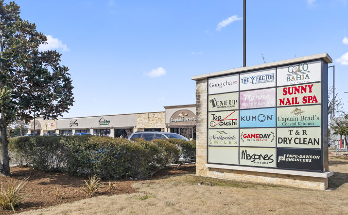 Pictures of Retail property located at 24435 Tomball Pkwy, Tomball, TX 77377 for sales - image #1