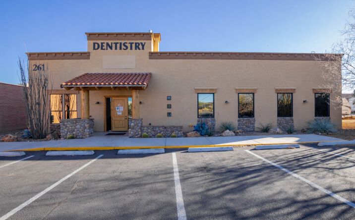 Pictures of Office property located at 261 W Duval Rd, Green Valley, AZ 85614 for sales - image #1