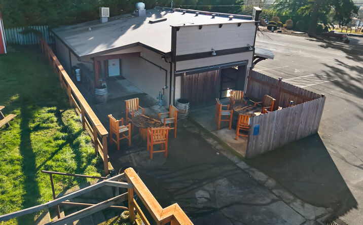 Pictures of Industrial, Mixed Use, Office, Retail property located at 2364 Jackson Hwy, Chehalis, WA 98532 for sales - image #1