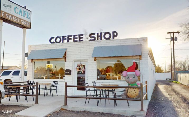 Pictures of Business for Sale, Hospitality property located at 2226 Navajo Blvd, Holbrook, AZ 86025 for sales - image #1