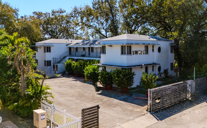 Pictures of Multifamily property located at 648 NE 80th St, Miami, FL 33138 for sales - image #1