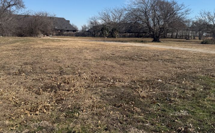Pictures of Land property located at 280 N Mitchell Rd, Mansfield, TX 76063 for sales - image #1