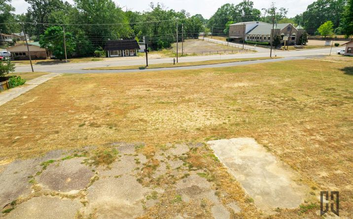Pictures of Land property located at 903 Shreveport Rd, Minden, LA 71055 for sales - image #1