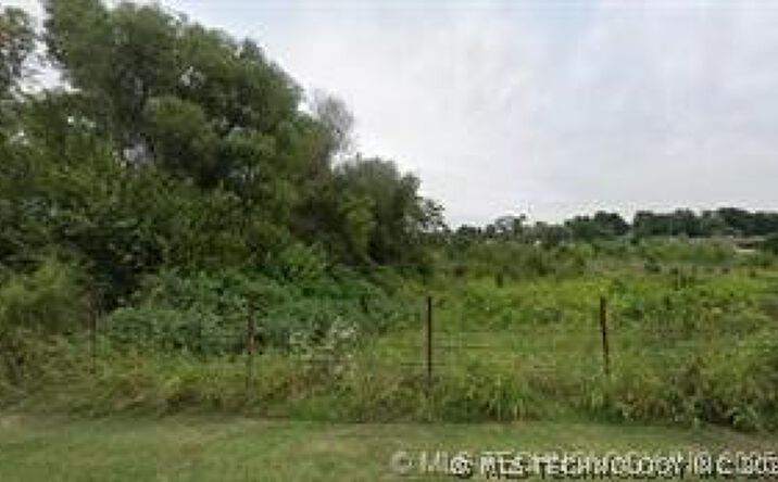 Pictures of Land property located at 3620 E Gillette Street S, Broken Arrow, OK 74014 for sales - image #1