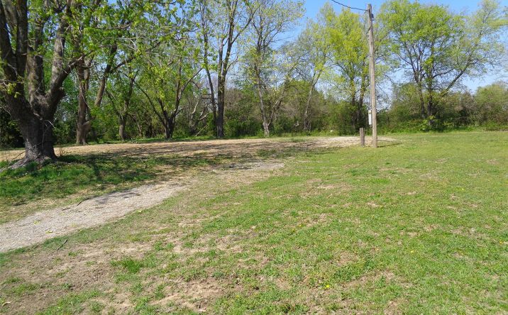 Pictures of Land property located at 16825 E 116th Street N, Collinsville, OK 74021 for sales - image #1