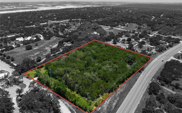 Pictures of Land property located at 127 Kings Way, New Braunfels, TX 78132 for sales - image #1