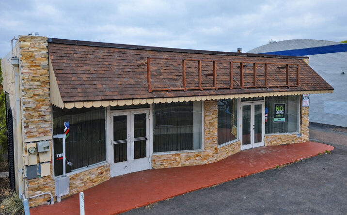 Pictures of Retail, Multifamily, Office property located at 1708 - 1710 Mission Avenue, Oceanside, CA 92058 for sales - image #1