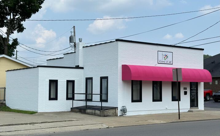 Pictures of Retail, Special Purpose property located at 117 E 6th Avenue, Lancaster, OH 43130 for sales - image #1