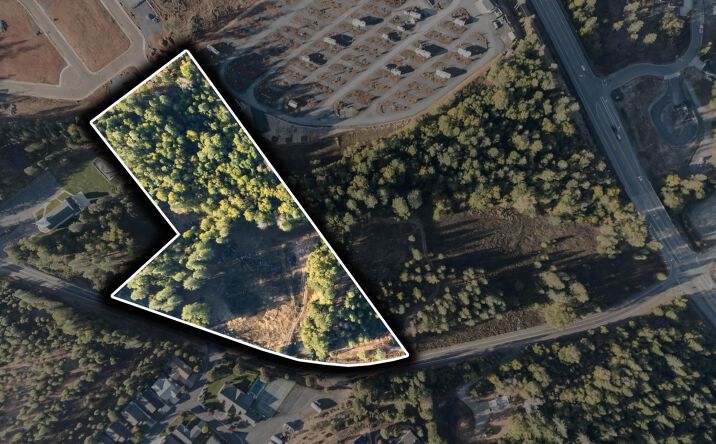 Pictures of Land property located at Laurel Road, TL#200, Cave Junction, OR 97523 for sales - image #1