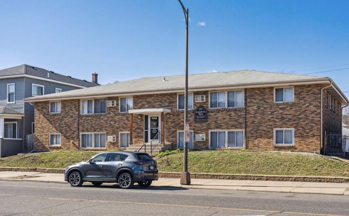 Pictures of Multifamily property located at 1145 7th St W, Saint Paul, MN 55102 for sales - image #1
