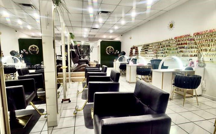 Pictures of Business for Sale, Retail, Office property located at Beauty Salon Flagler St, Miami, FL 33144 for sales - image #1
