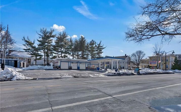 image of property at 1160 WESTMINSTER STREET Providence RI 02909