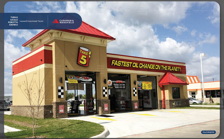 Pictures of Retail property located at 125 TX-322, Lake Jackson, TX 77566 for sales - image #1
