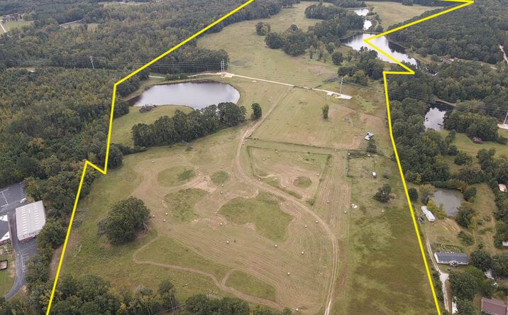 Pictures of Land property located at 715 SC-246, Greenwood, SC 29649 for sales - image #1