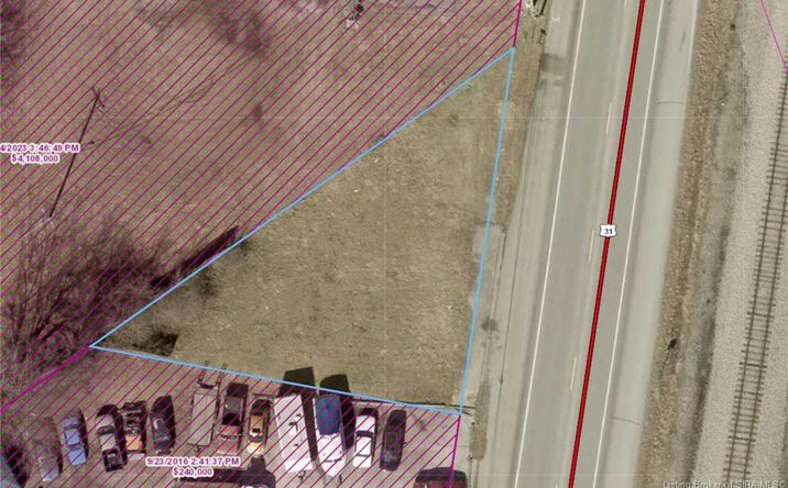 Pictures of Land property located at 5927 US-31, Clarksville, IN 47129 for sales - image #1