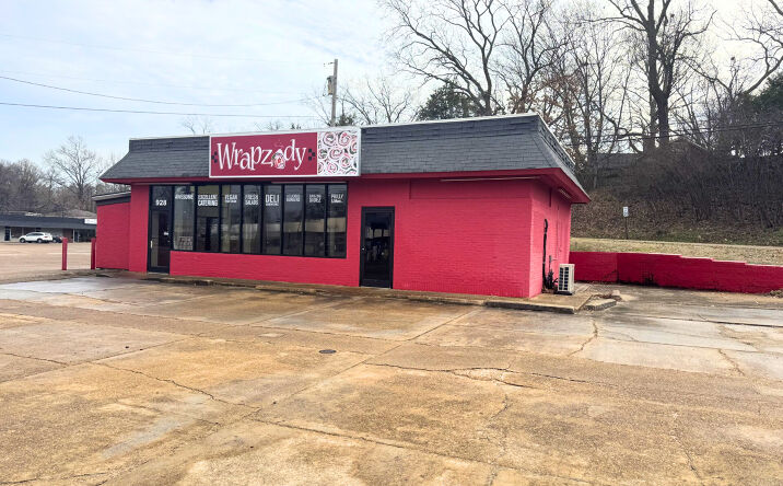 Pictures of Retail property located at 928 Hwy 51 S, Covington, TN 38019 for sales - image #1