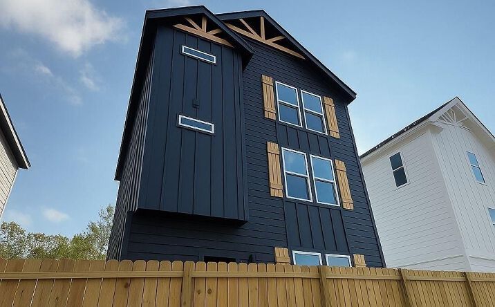 Pictures of Multifamily property located at 8021 Birmingham St, Houston, TX 77028 for sales - image #1